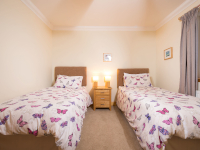 Twin Bedroom
